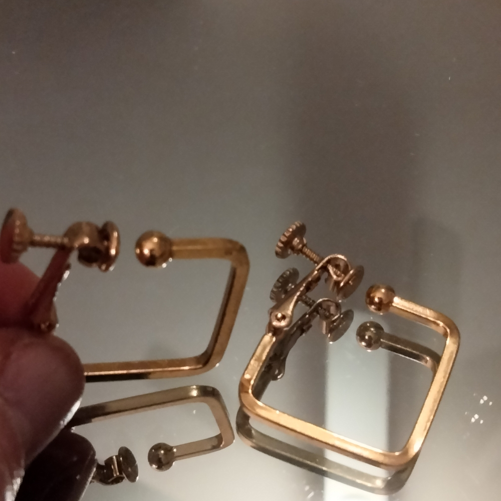 Old Money Earrings Gold Hoop Screw On Geometric Minimalist Luxury Jewelry - Picture 12 of 16